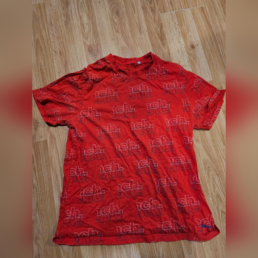 Bench Shirt